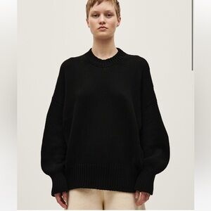 Babaa No 16 Sweater in Black